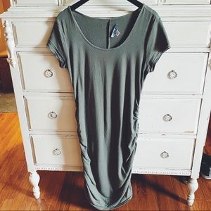 Old navy green maternity dress